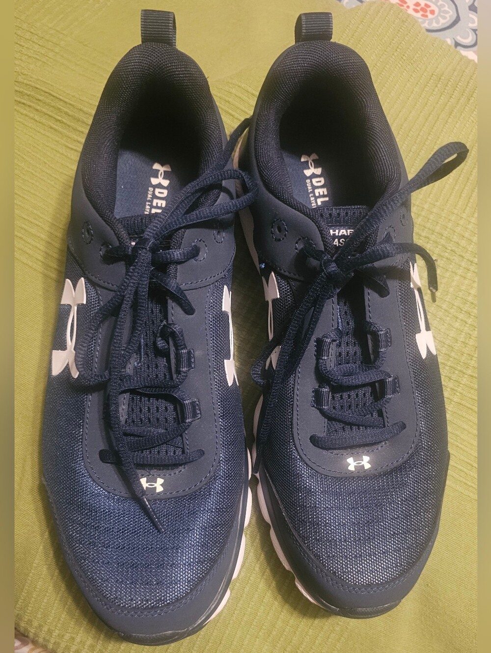 Under Armour Men's Navy Athletic Trainer with White Logo - Picture 5 of 15